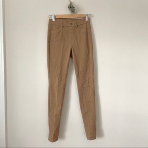 Uniqlo jeggings in tan color